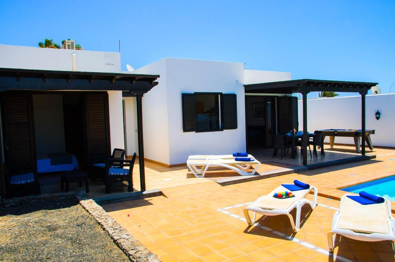 Villa Calamares With Heated Pool And Air Conditioning プラヤ・ブランカ エクステリア 写真