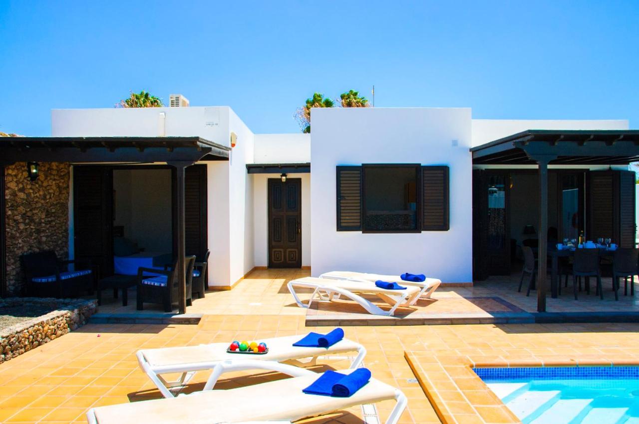 Villa Calamares With Heated Pool And Air Conditioning プラヤ・ブランカ エクステリア 写真